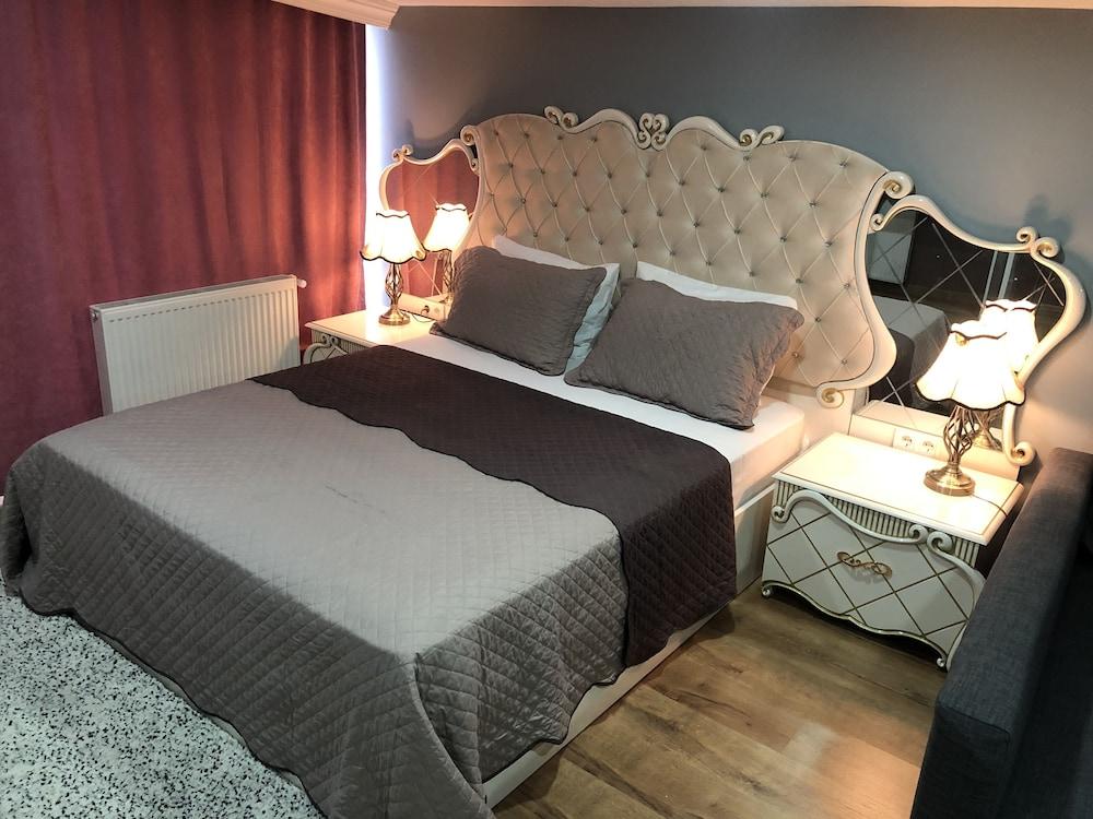 LIZZIA INN BUTIK OTEL — ISTANBUL