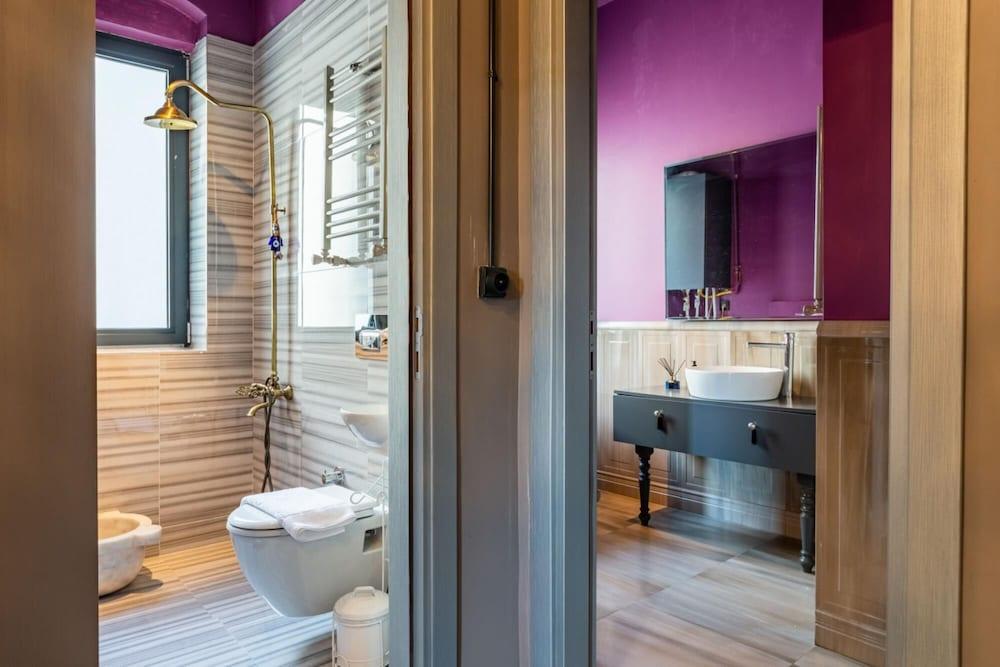 MISSAFIR HISTORICAL FLAT WITH HAMMAM NEAR TAKSIM — ISTANBUL — фотография отеля №20