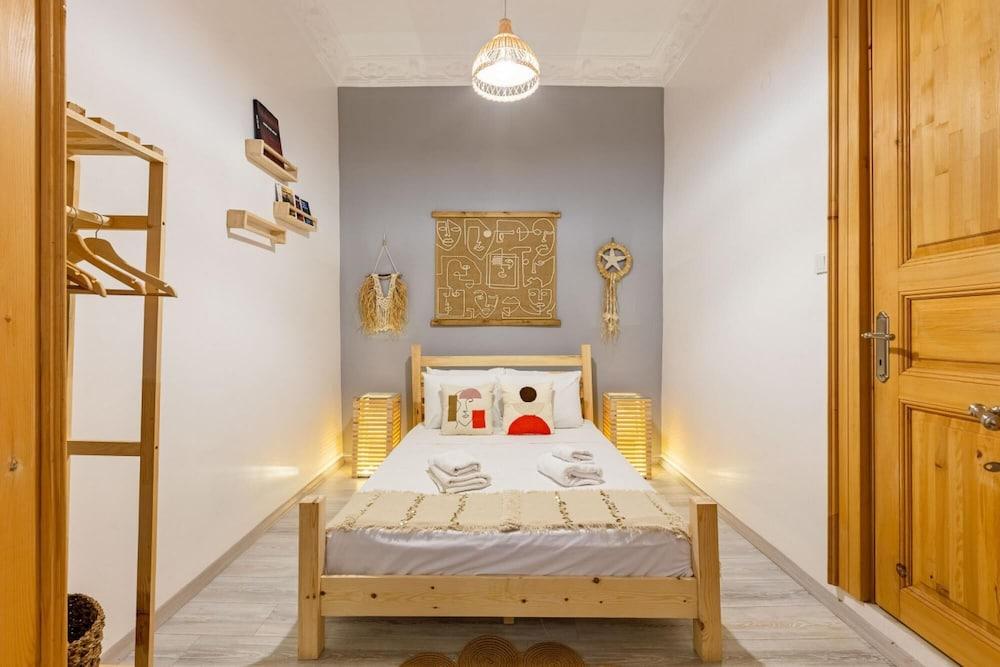EXCEPTIONAL FLAT NEAR METRO AND GALATA — ISTANBUL — фотография отеля №5