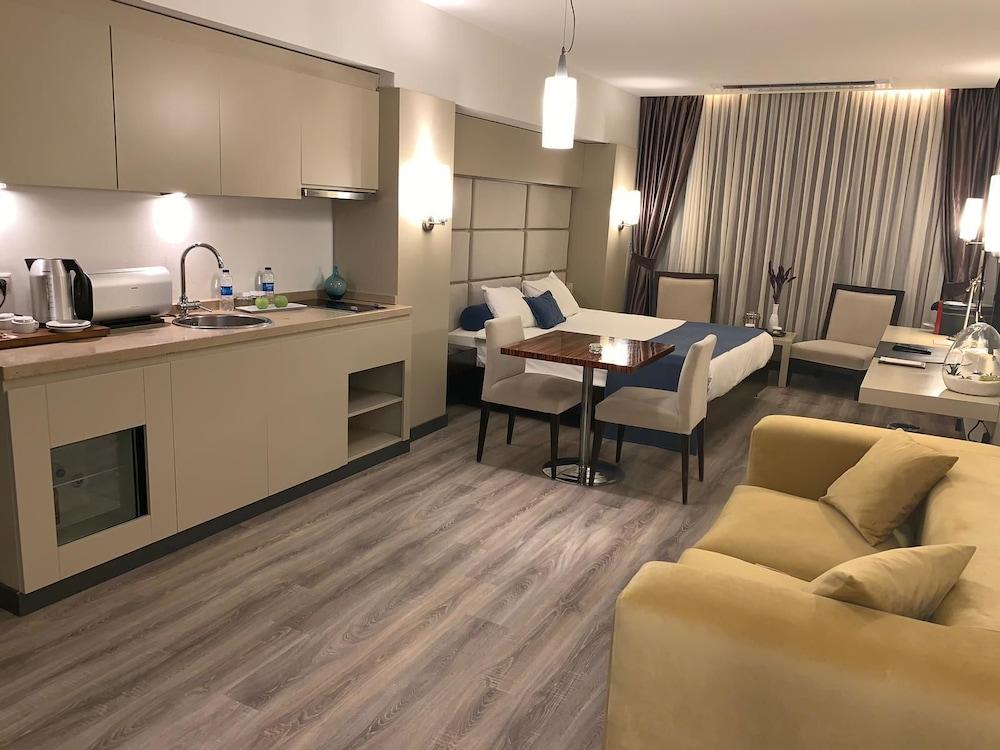 MY HOTEL — IZMIR — фотография отеля №23
