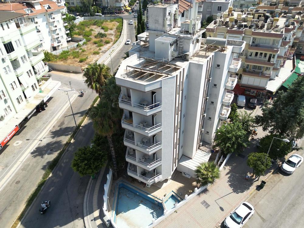 LALE APART HOTEL — ALANYA