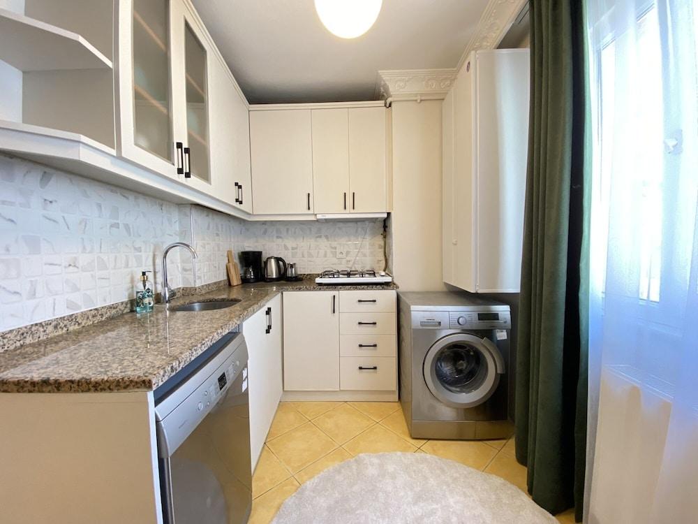 COZY AND CLASSY FLAT NEAR TAKSIM SQUARE IN BEYOGLU — ISTANBUL — fotografie hotel nr. 18