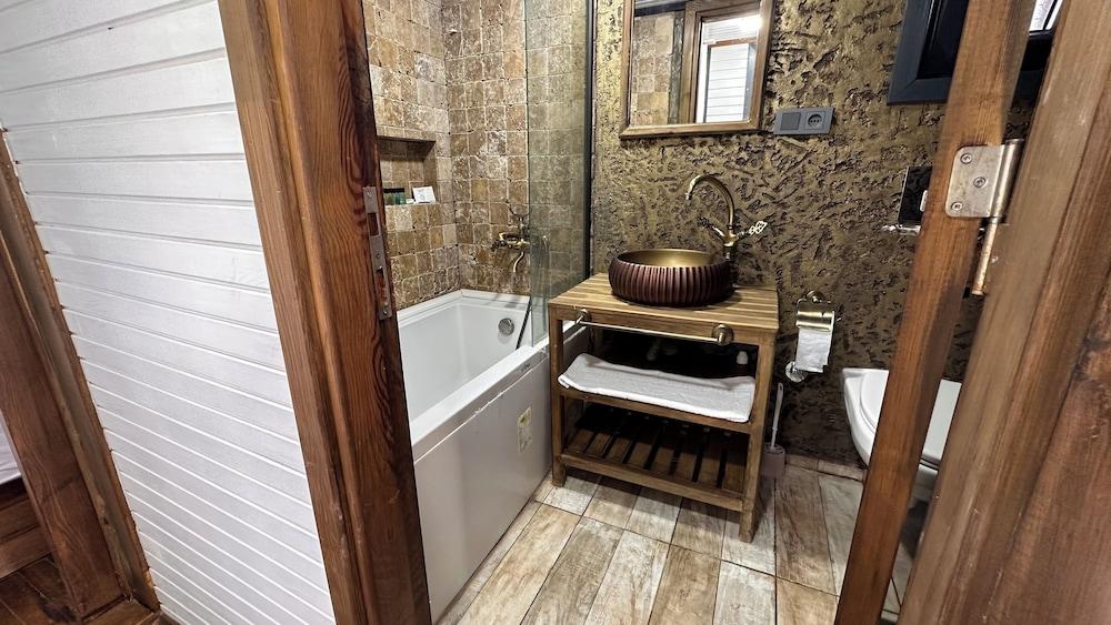 FLU ALACATI TINY HOUSE OTEL — CESME — фотография отеля №13