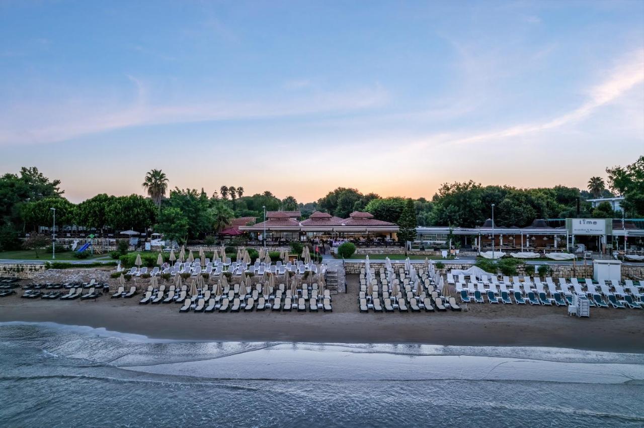 OZLEM GARDEN HOTEL — SIDE