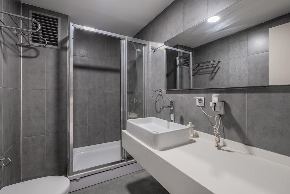 RESIDENCE 30 MIN TO ISTANBUL AIRPORT — ISTANBUL — fotografie hotel nr. 13
