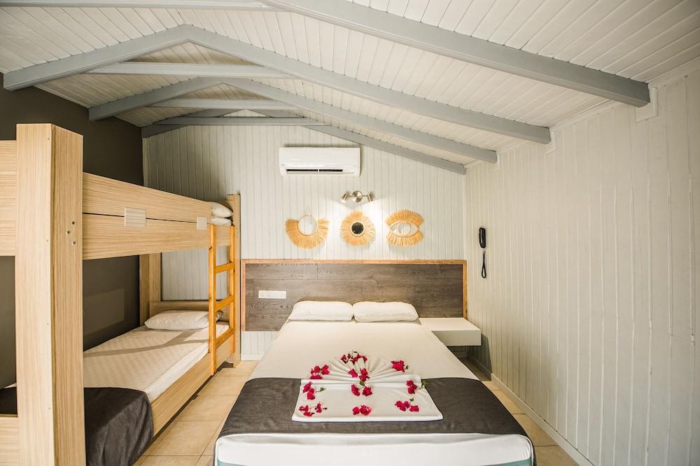 LEDA BEACH HOTEL — SIDE — fotografie hotel nr. 8