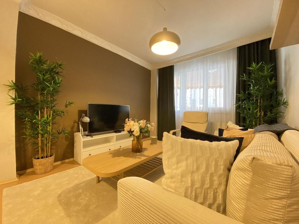 COZY AND CLASSY FLAT NEAR TAKSIM SQUARE IN BEYOGLU — ISTANBUL — fotografie hotel nr. 9