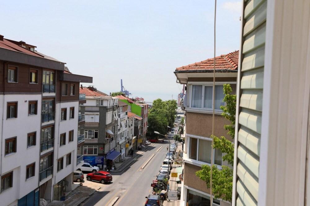 FLAT WITH TWO LIVING ROOMS AND BALCONY IN USKUDAR — ISTANBUL — fotografie hotel nr. 27