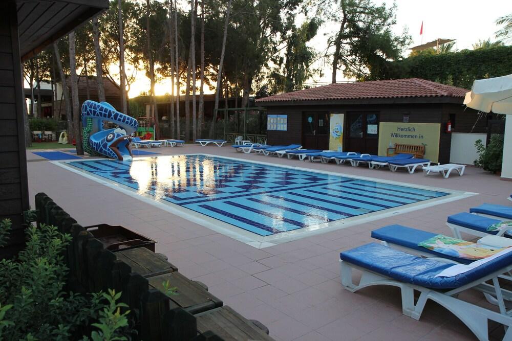 CHAMPION HOLIDAY VILLAGE — KEMER — фотография отеля №4