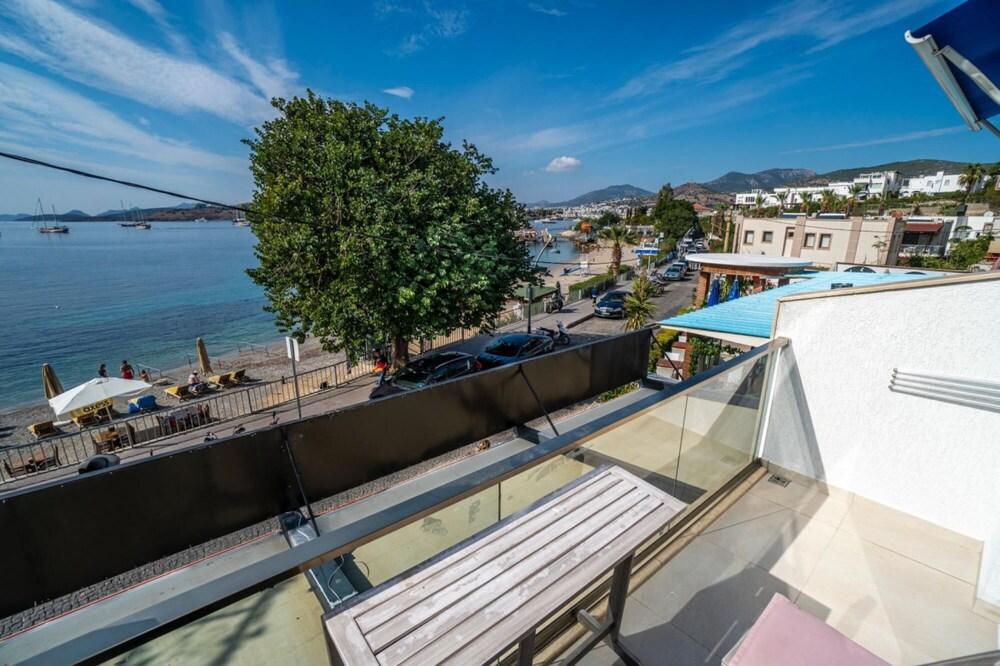 SEAFRONT FLAT WITH BREATHTAKING SEA VIEW IN BODRUM — BODRUM — fotografie hotel nr. 26