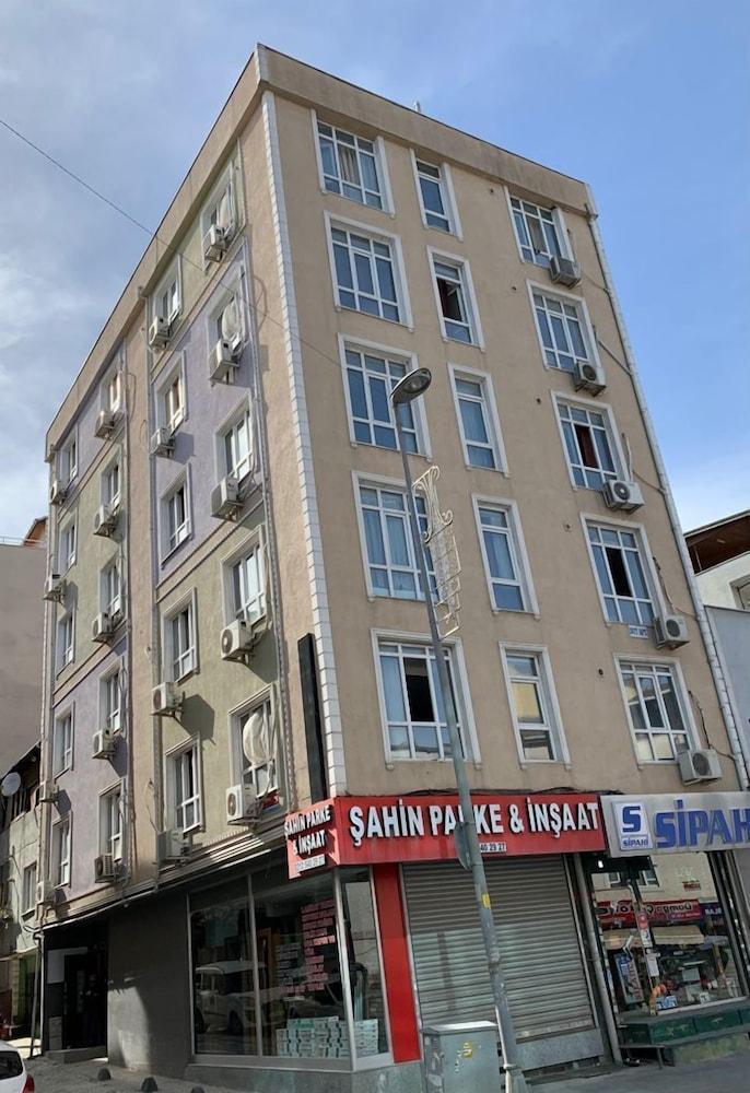 CAMELLIA SUIT HOTEL — ISTANBUL