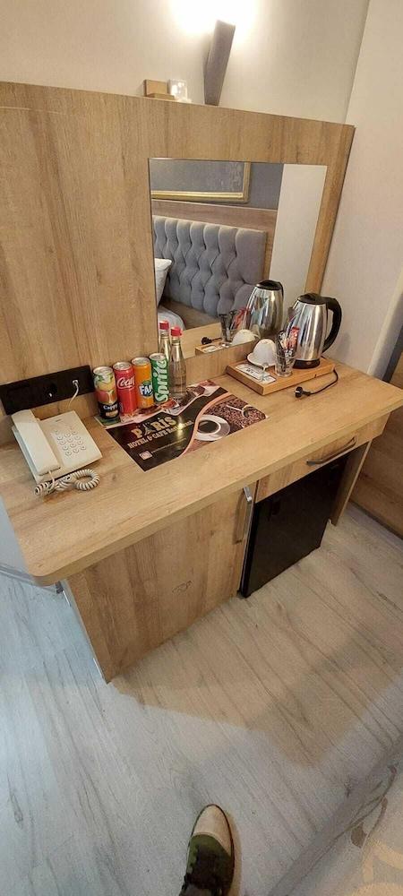 PARIS HOTEL CAFE RESTAURANT — ISTANBUL — fotografie hotel nr. 24