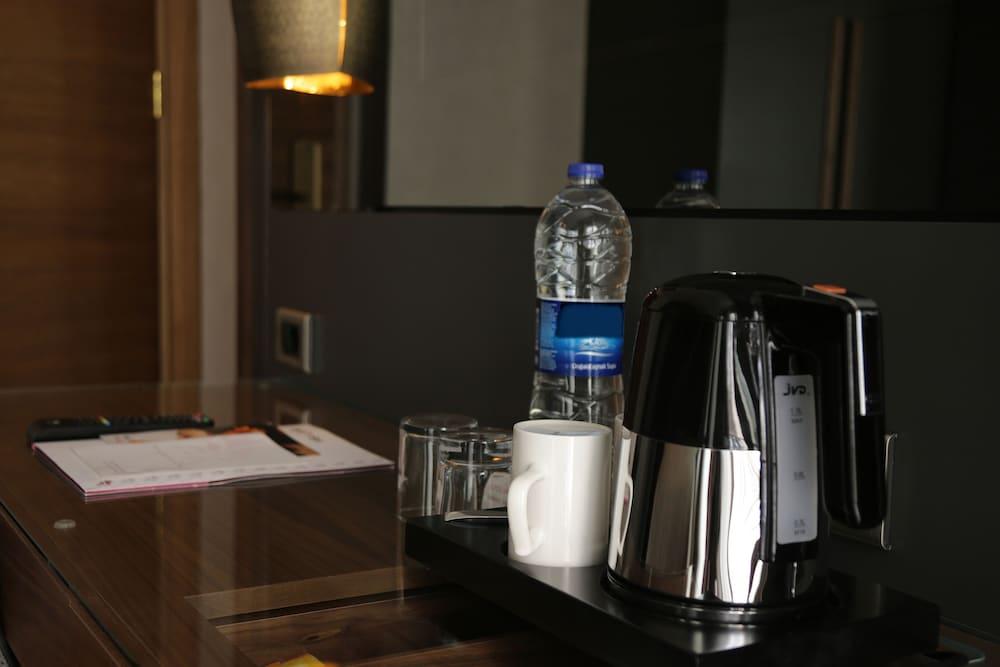 LEVNI PLUS HOTEL — ISTANBUL — фотография отеля №9