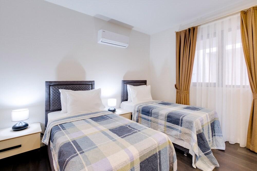 LUXURY WATERFRONT HOUSE 9 MIN TO YALIKAVAK MARINA — BODRUM — fotografie hotel nr. 26