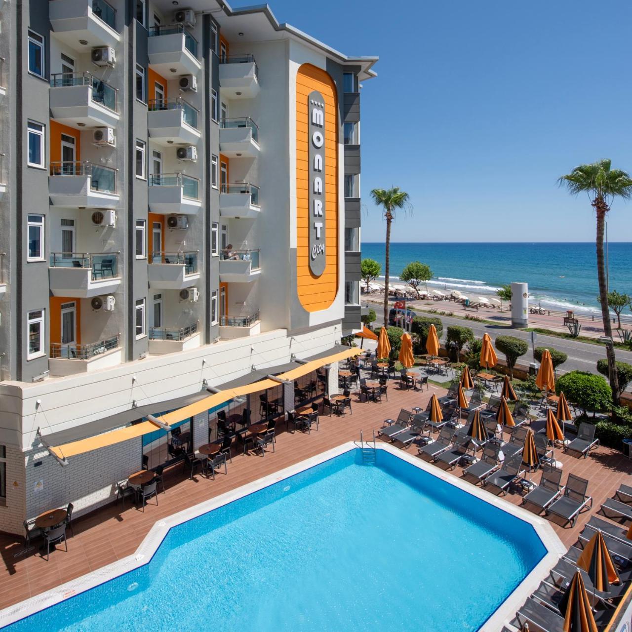 MONART CITY HOTEL — ALANYA
