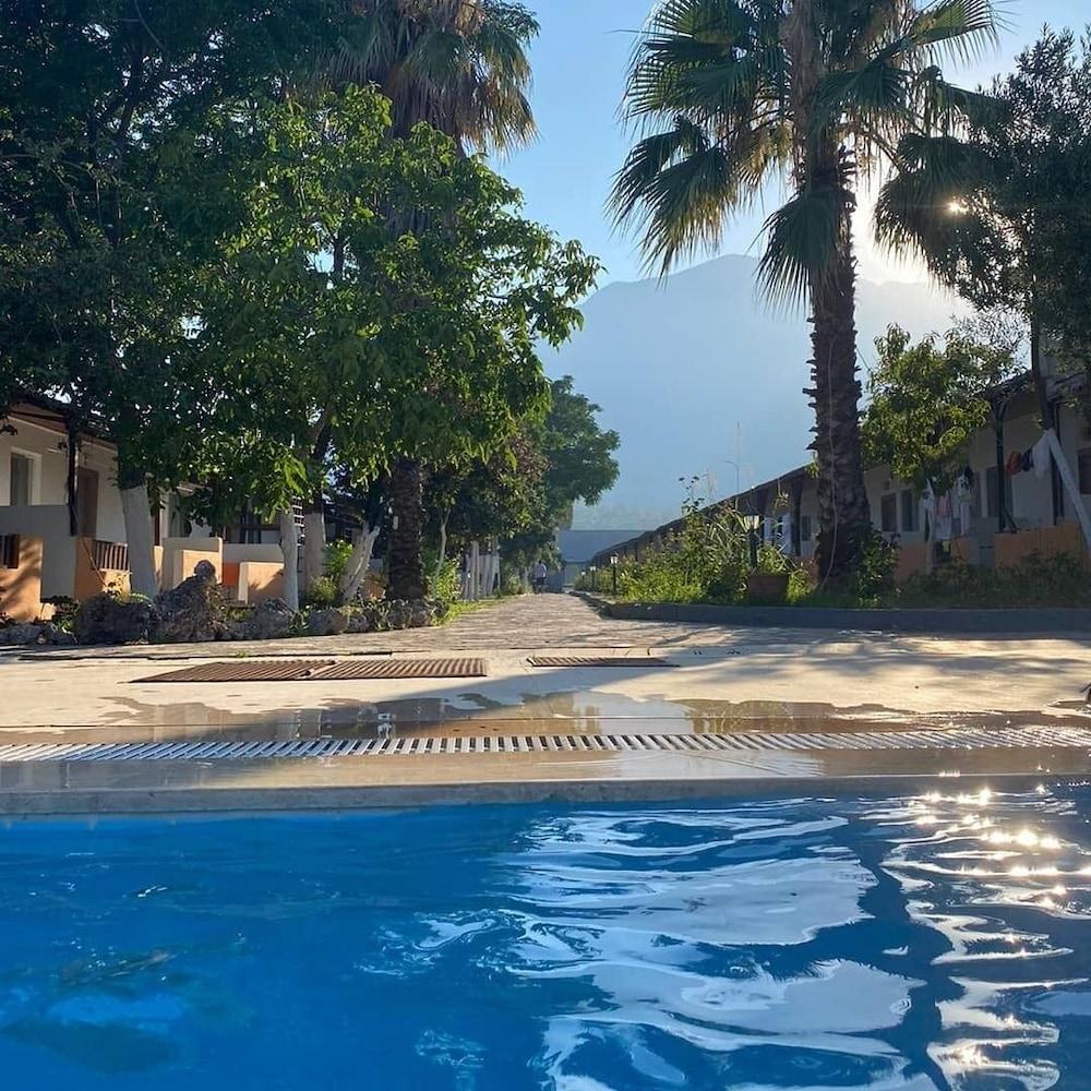 UGUR HOTEL — KEMER