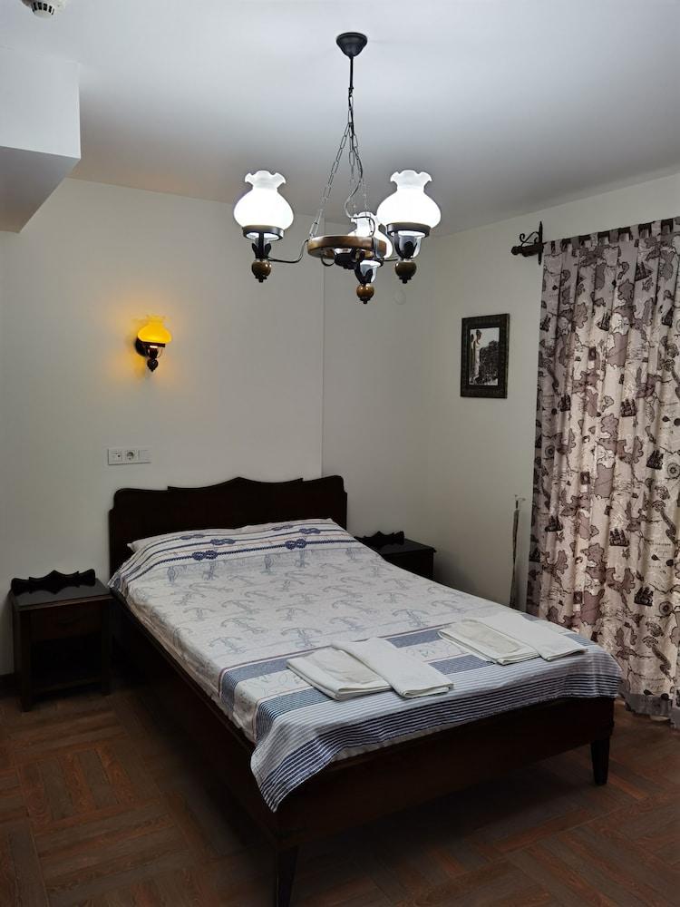 KAPTAN MOTEL — SEFERIHISAR — фотография отеля №9