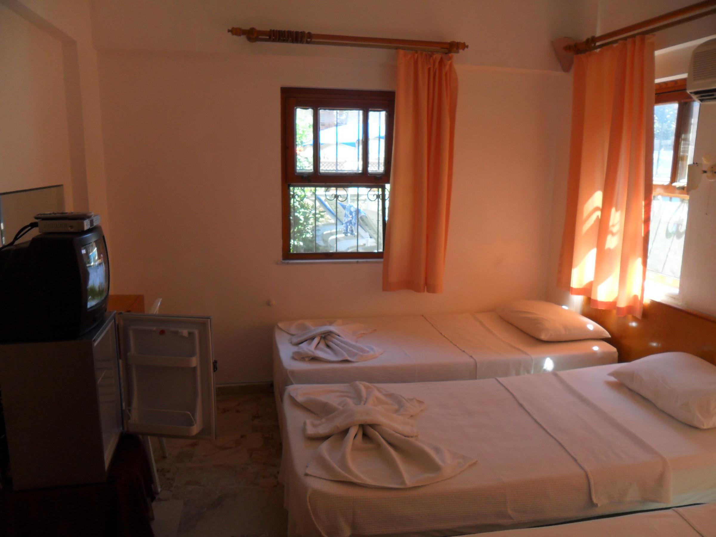 TUANA HOTEL — SIDE — фотография отеля №7
