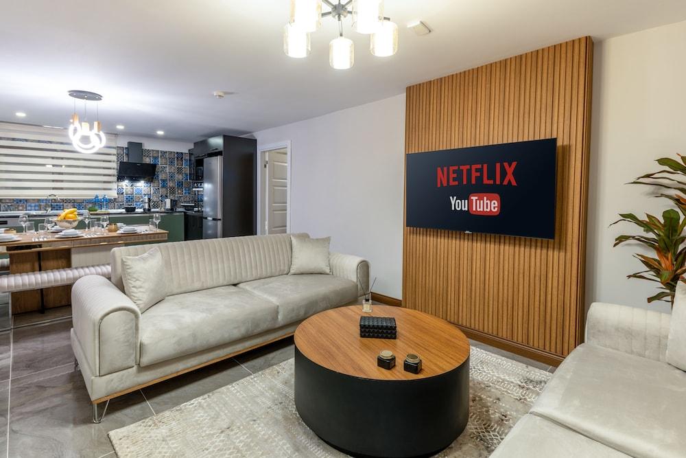 BAYMARI SUITES DESIGN FLORYA — ISTANBUL — фотография отеля №2