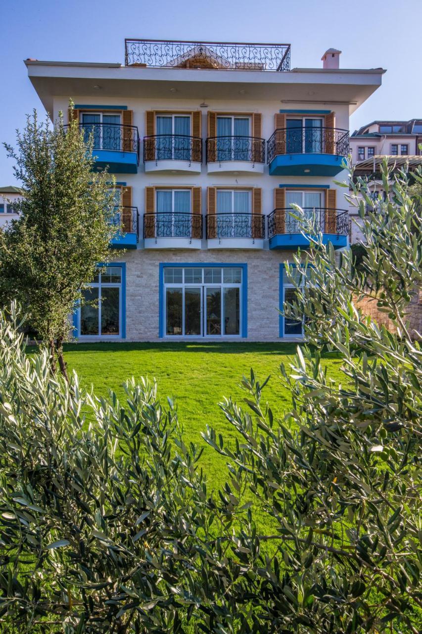 CLEMENTINE SUITES — SEFERIHISAR