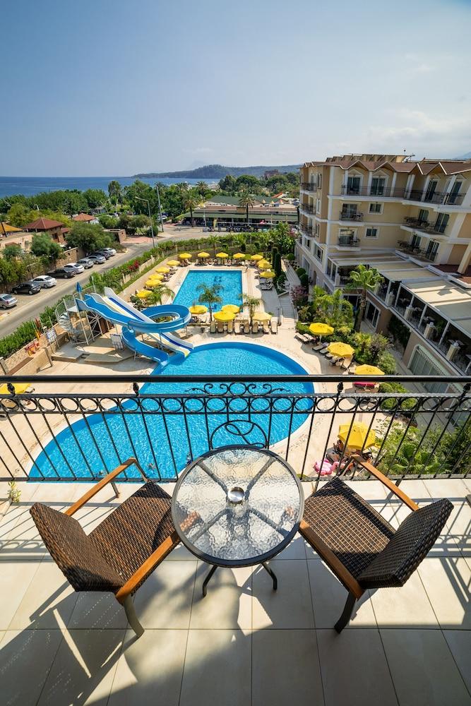 LOCEANICA BEACH RESORT HOTEL — CAMYUVA — фотография отеля №38