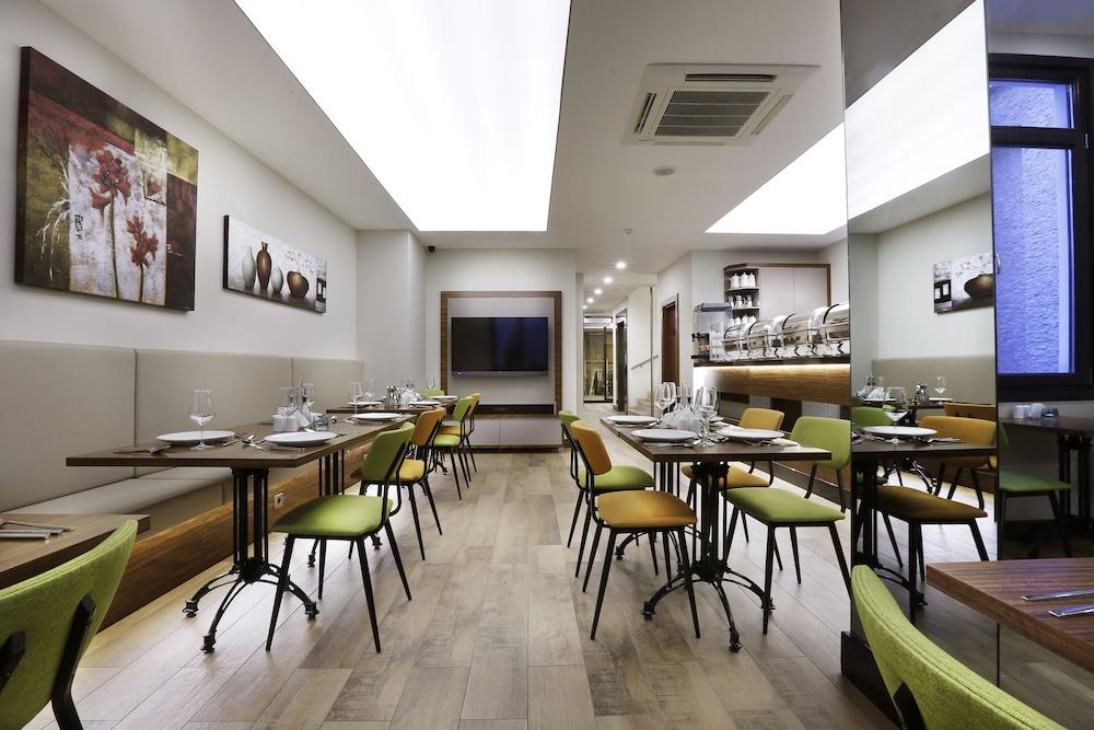 THE WHITE ORIENT HOTEL — ISTANBUL — фотография отеля №26