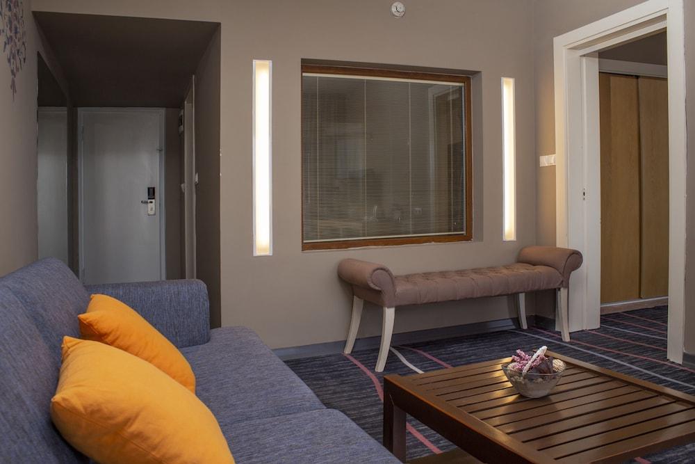SUHAN SEAPORT HOTEL — KUSADASI — fotografie hotel nr. 4