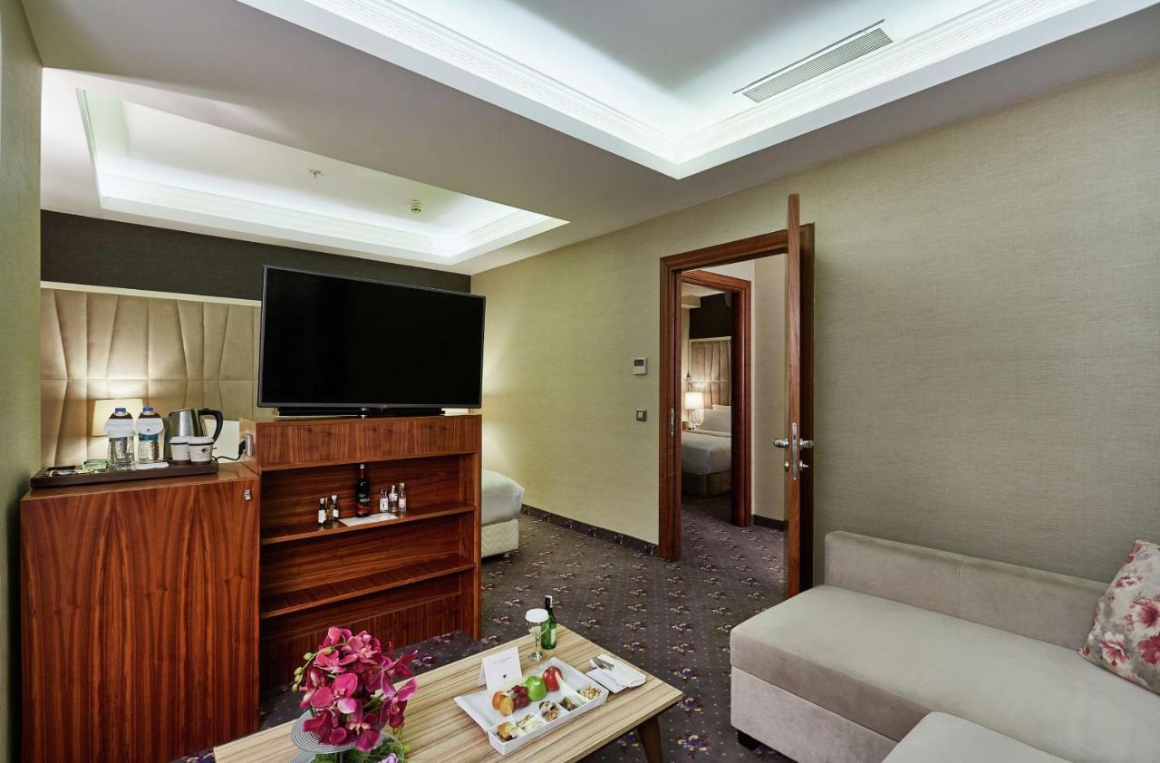 DOUBLETREE BY HILTON HOTEL IZMIR - ALSANCAK — IZMIR — fotografie hotel nr. 2