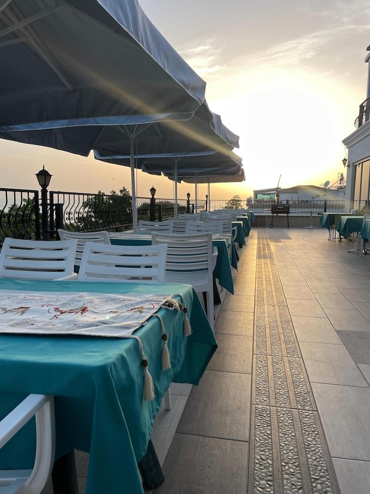 BEACHWAY HOTEL — SIDE — фотография отеля №27