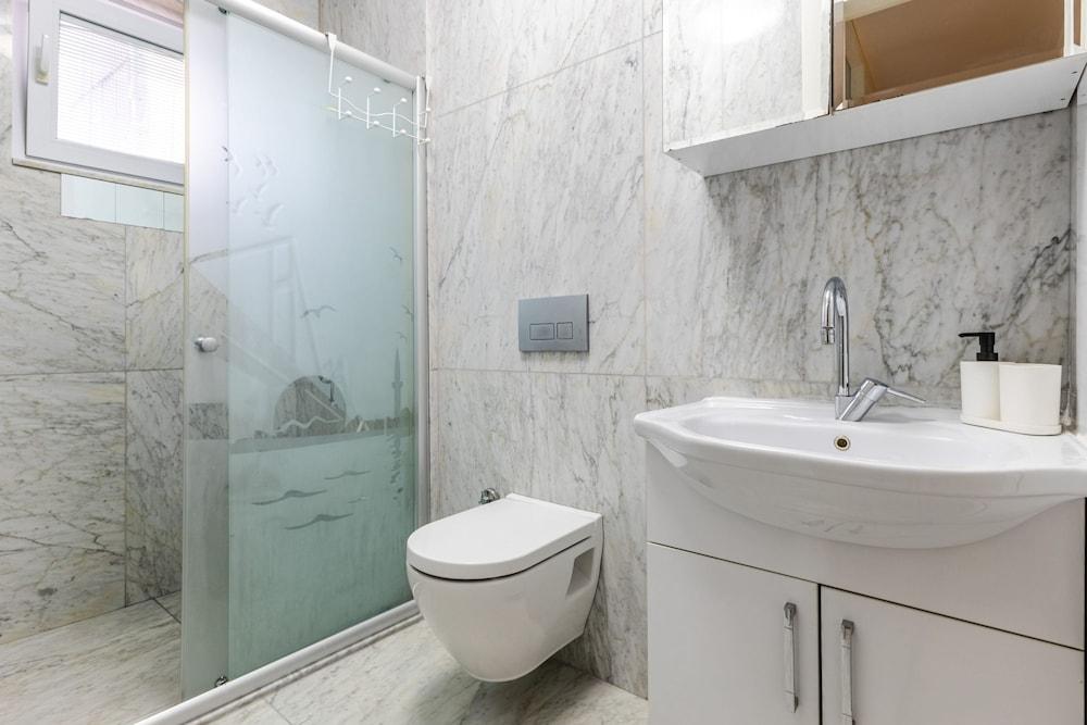 SLEEK FLAT CLOSE TO OSMANBEY METRO STATION — ISTANBUL — fotografie hotel nr. 16