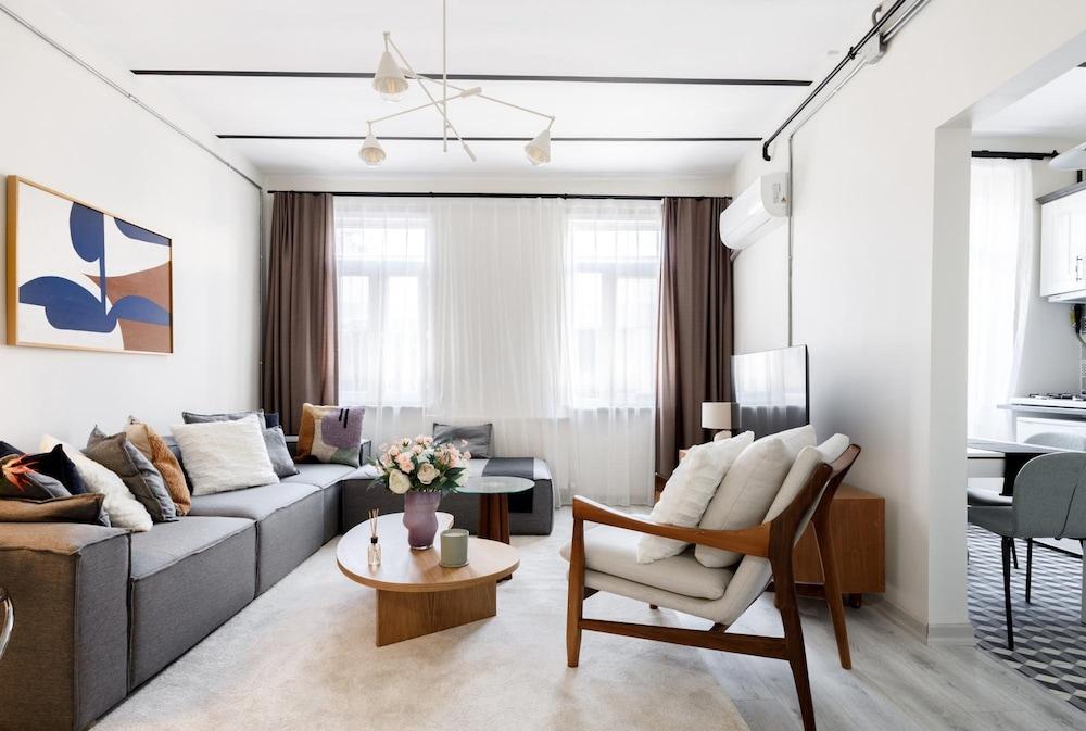 CHIC FLAT 5 MIN TO GALATA TOWER IN ISTIKLAL AVE — ISTANBUL — fotografie hotel nr. 19