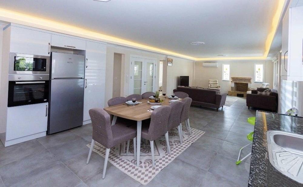 REMARKABLE 6-BED VILLA ZAMBAK DALYAN — DALYAN — fotografie hotel nr. 17