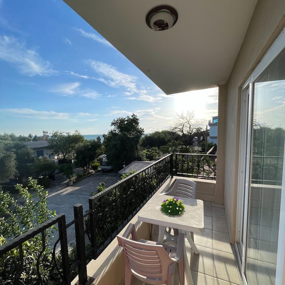 BEACHWAY HOTEL — SIDE — фотография отеля №16