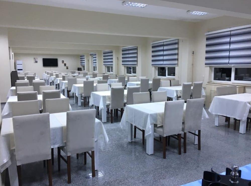 SELAHADDIN EYYUBI UYGULAMA OTELI — ISTANBUL — fotografie hotel nr. 14