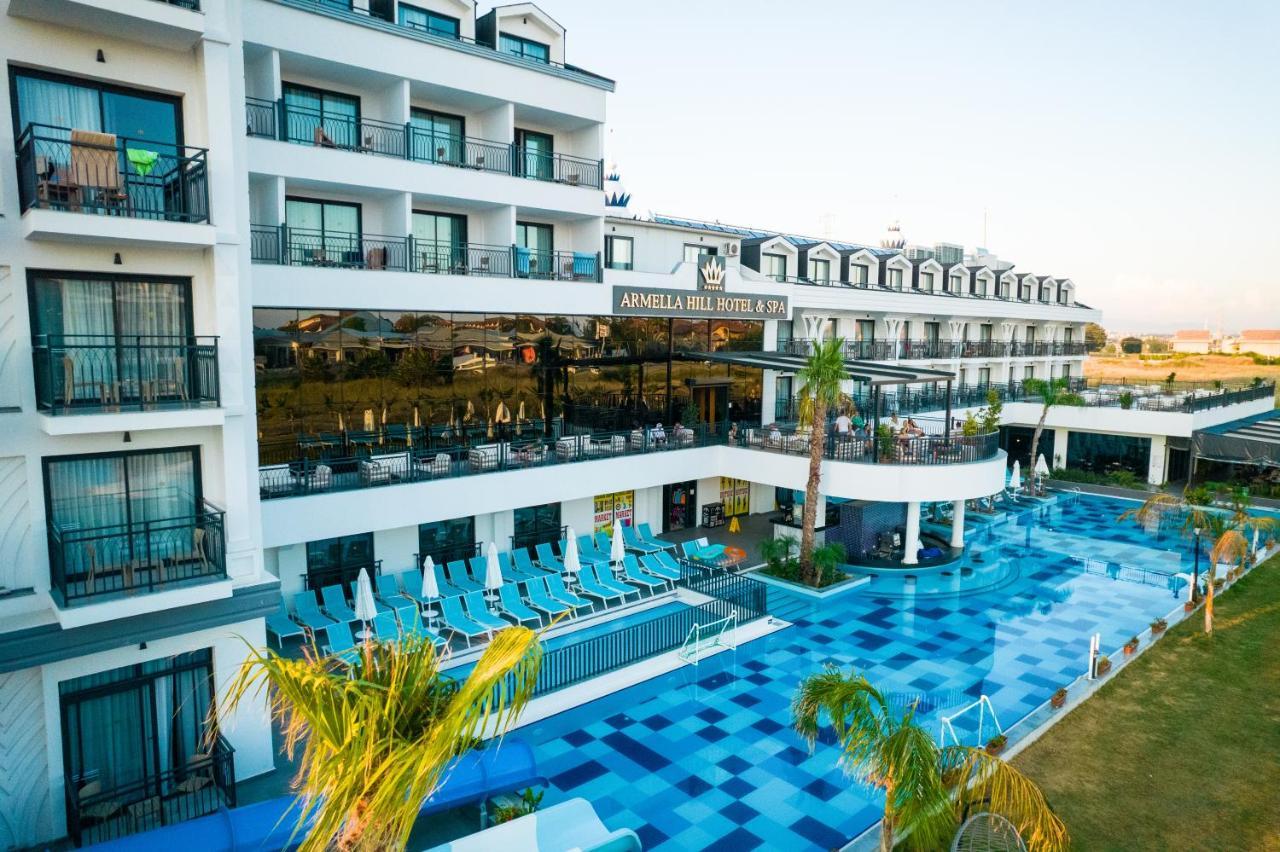 ARMELLA HILL HOTEL & SPA — SIDE
