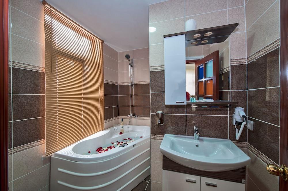 HOTEL KUMKAPI KONAGI — ISTANBUL — фотография отеля №24