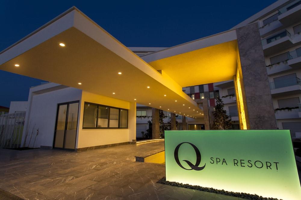 Q SPA RESORT — SIDE