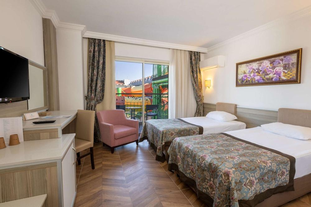 CRYSTAL AURA BEACH RESORT & SPA — KEMER — фотография отеля №11