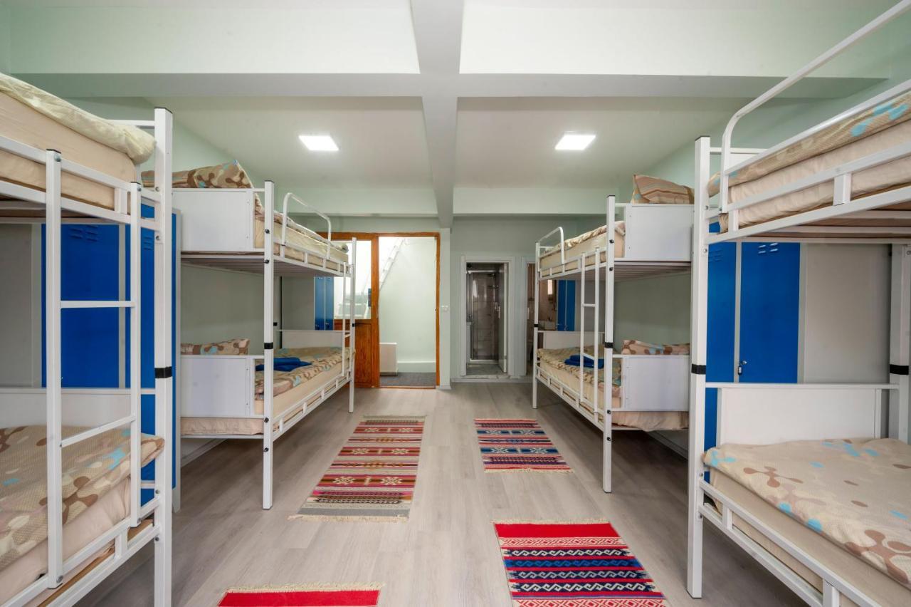XALILA HOSTEL & CAFE LADIES ROOM (ADULTS ONLY) — ISTANBUL — фотография отеля №3