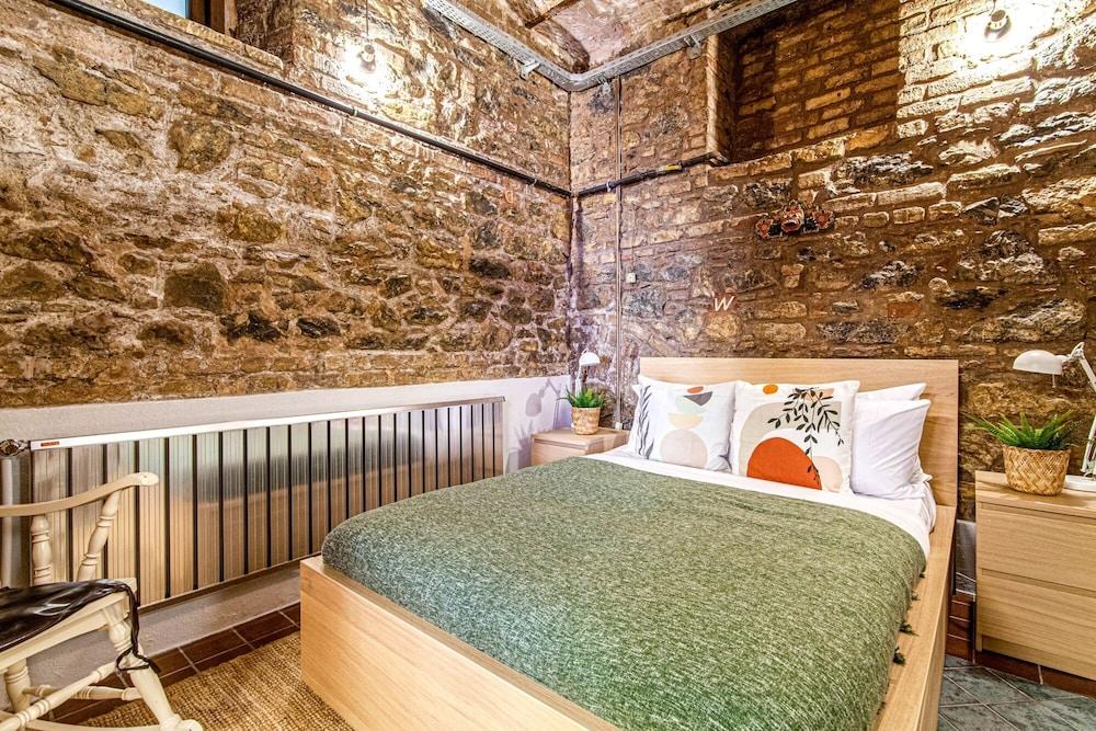 CENTRALLY LOCATED HISTORICAL FLAT IN BEYOGLU — ISTANBUL — fotografie hotel nr. 30