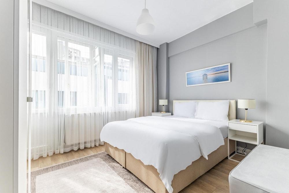 MODERN STYLISH COZY FLAT IN THE HEART OF KADIKOY — ISTANBUL — фотография отеля №6