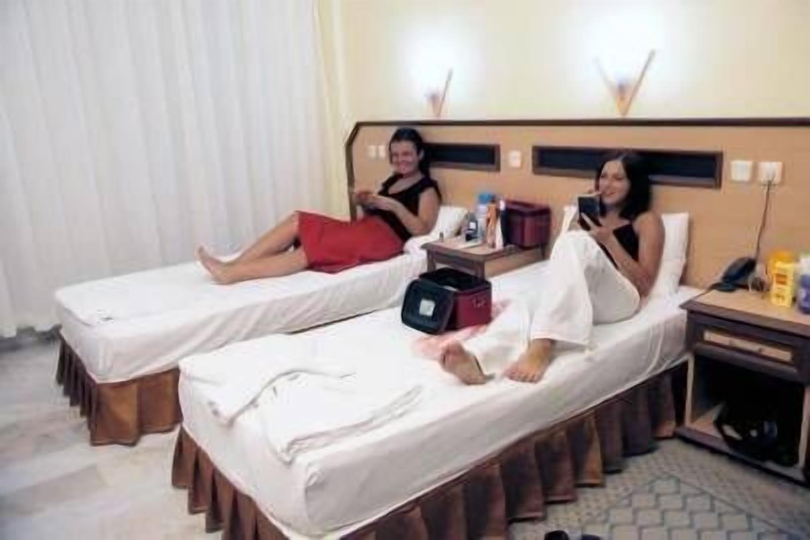 SIDE OZGURHAN HOTEL — SIDE
