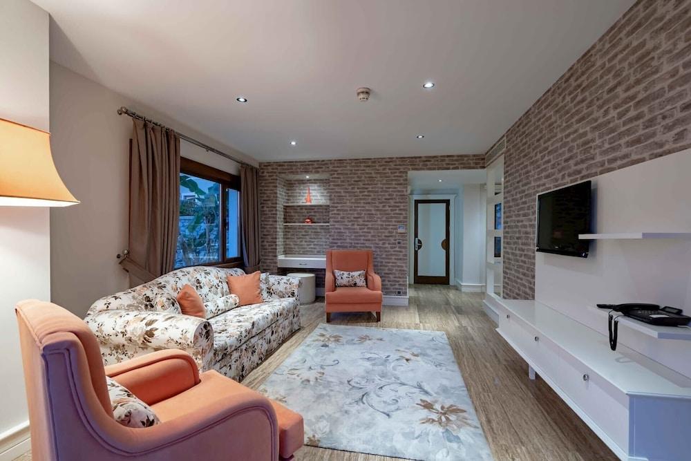 ROYAL TEOS THERMAL RESORT CLINIC & SPA — SEFERIHISAR — fotografie hotel nr. 11