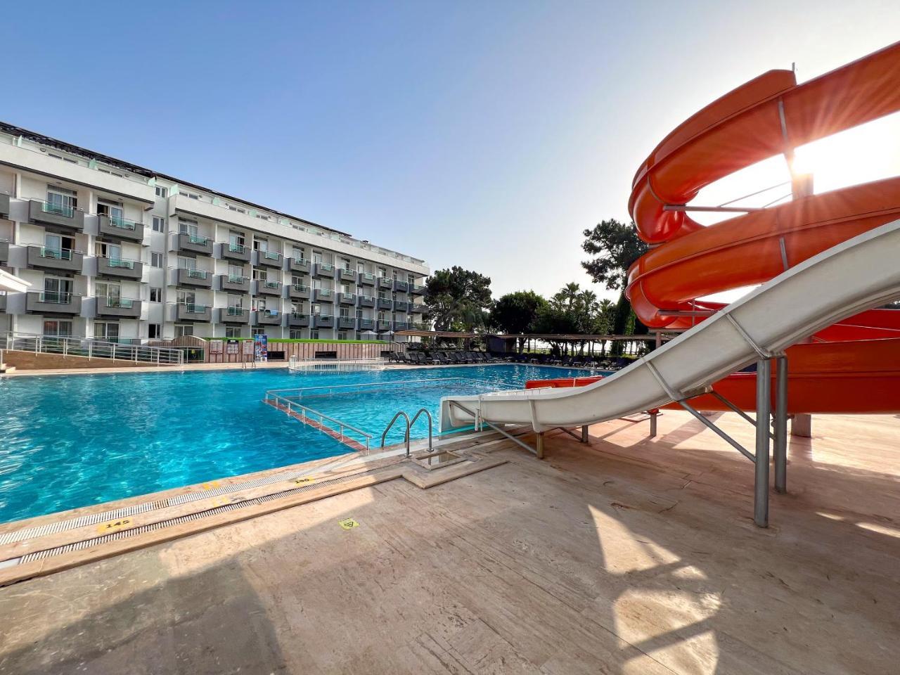 TRANSATLANTIK BEACH HOTEL — KEMER — fotografie hotel nr. 2