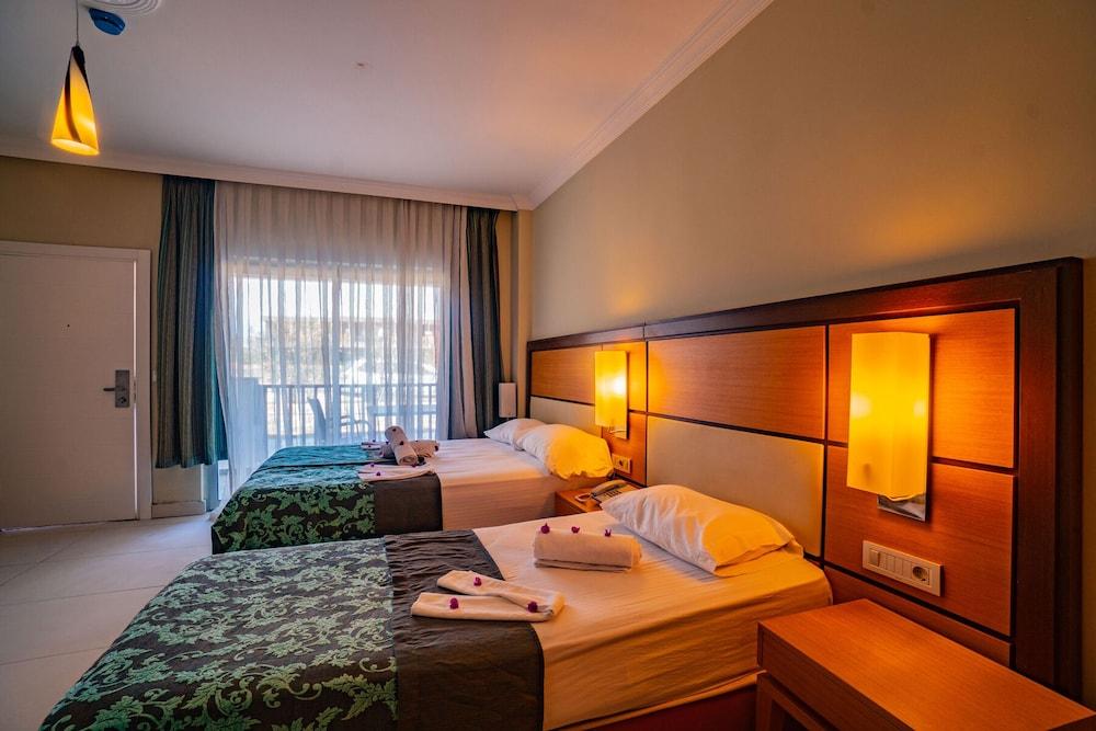 PRENSES SEALINE BEACH HOTEL — BOGAZKENT — fotografie hotel nr. 4