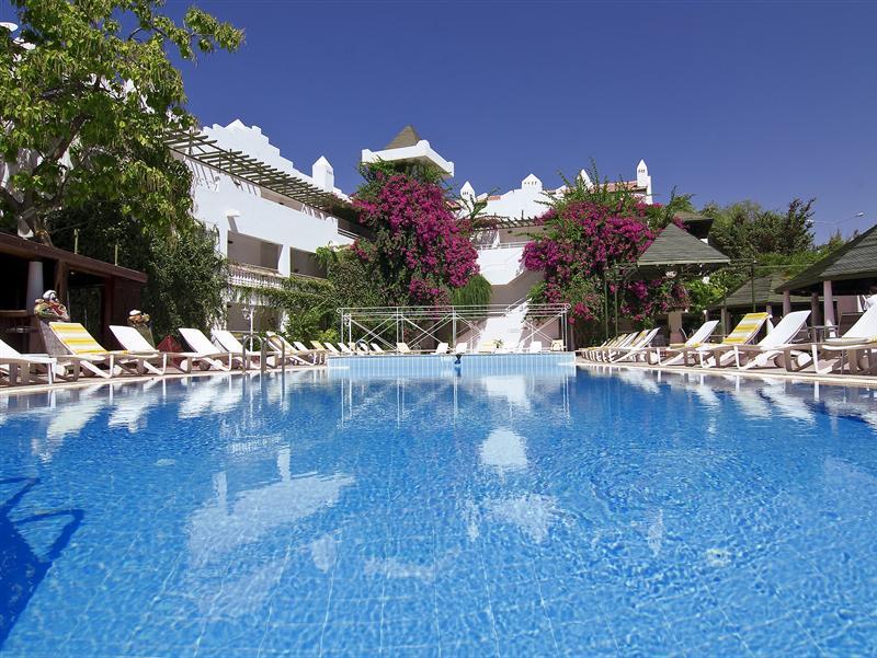 GOLDEN GATE CLUB HOTEL — KUSADASI — фотография отеля №2