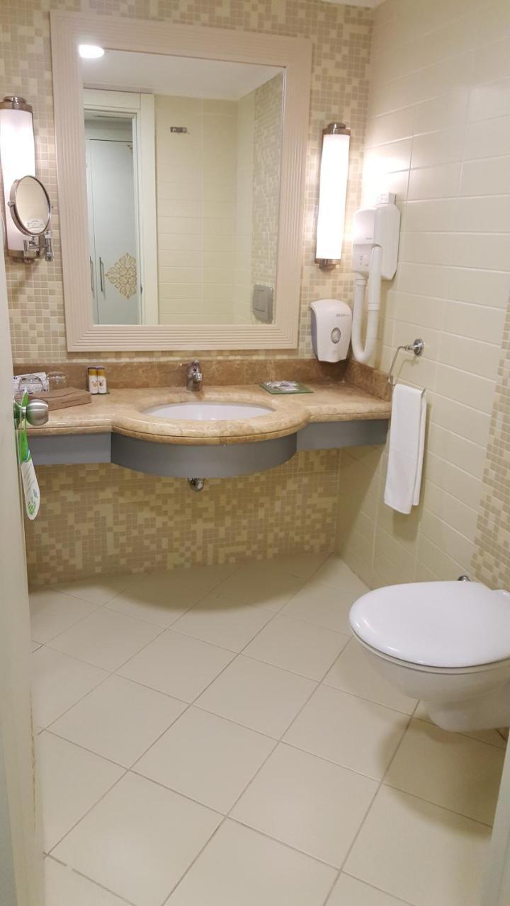 CRYSTAL ADMIRAL RESORT SUITES & SPA — SIDE — фотография отеля №18