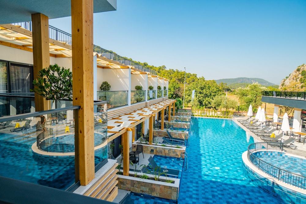 L HOTEL SARIGERME — SARIGERME — fotografie hotel nr. 12