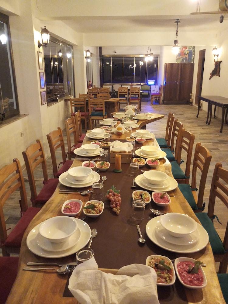 GODENCE HOTEL RESTORAN — SEFERIHISAR — fotografie hotel nr. 24