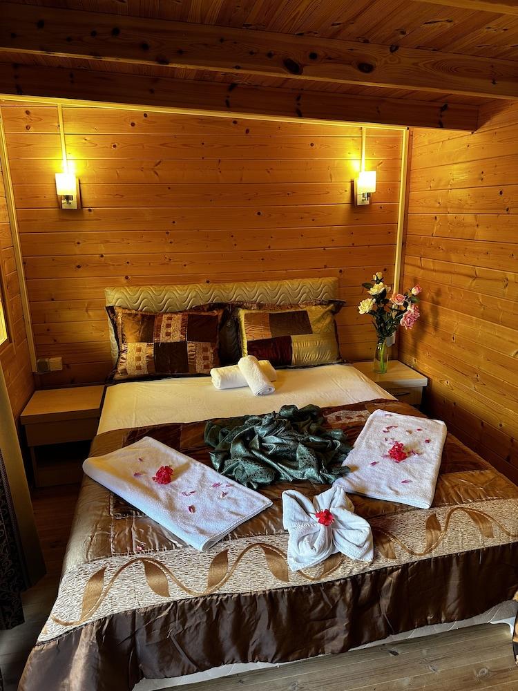 FELICITY HOTEL & BUNGALOWS — CAMYUVA — fotografie hotel nr. 20